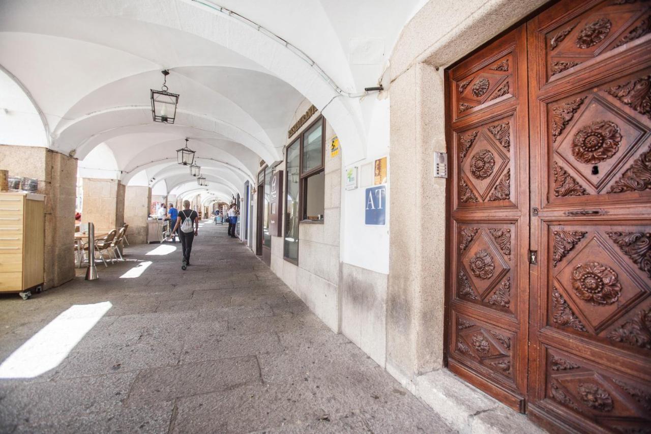 Apartamentos Soho Boutique Plaza Mayor Caces Eksteriør bilde